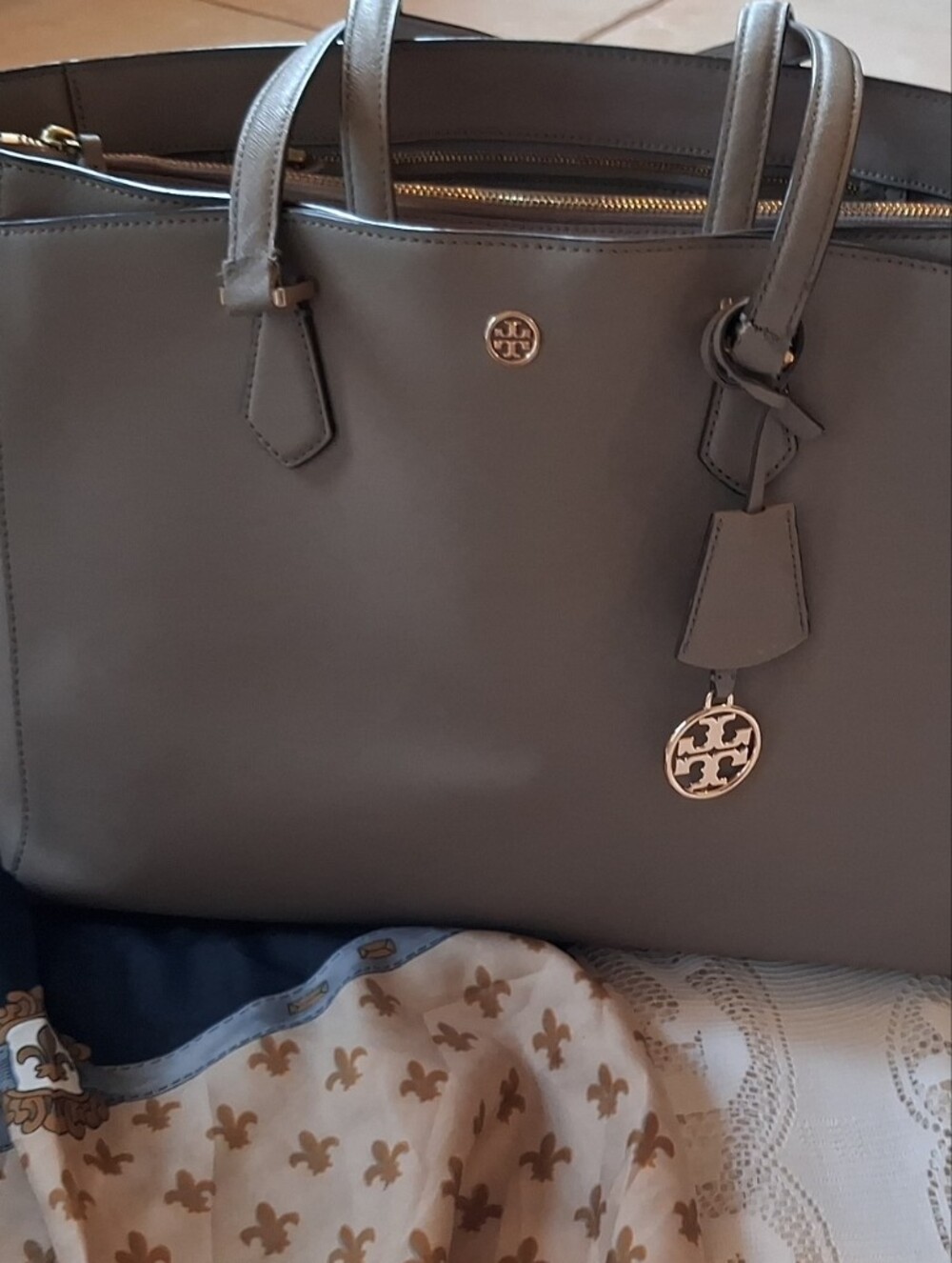 Tory Burch Gray Leather Tote with Logo Charm   with Unbranded Scarf